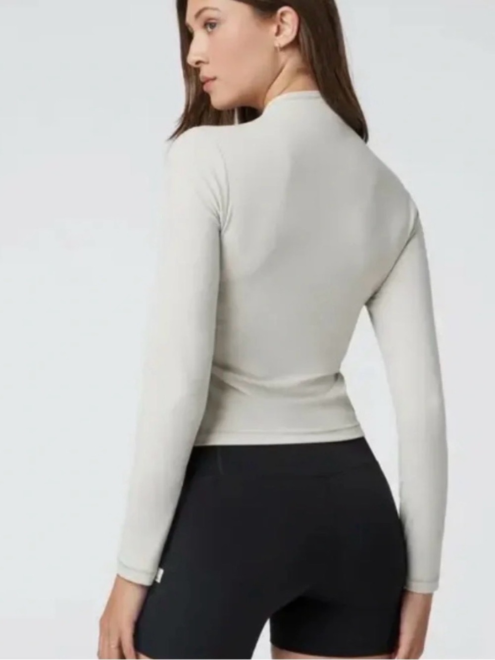 NWT Vuori All The Feels Long Sleeve Mock Top Ecru Size S